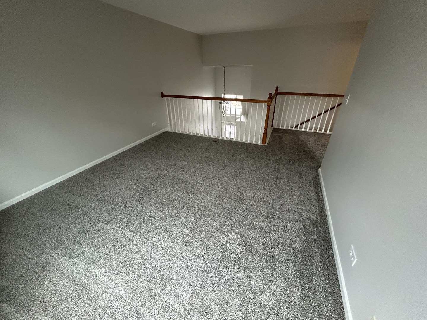 106 Devoe Drive, Oswego, IL 60543