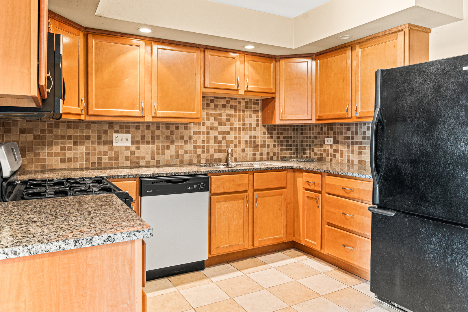 1103 Holiday Lane #13, Des Plaines, IL 60016
