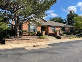 1340 McDowell Road #101, Naperville, IL 60563
