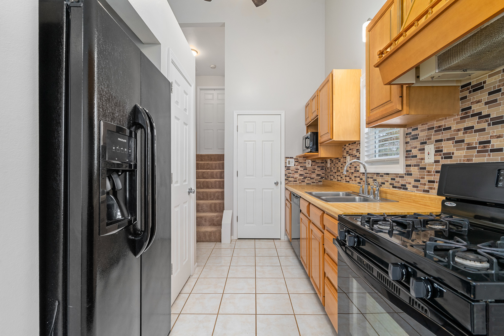 16210 Washington Court, Plainfield, IL 60544