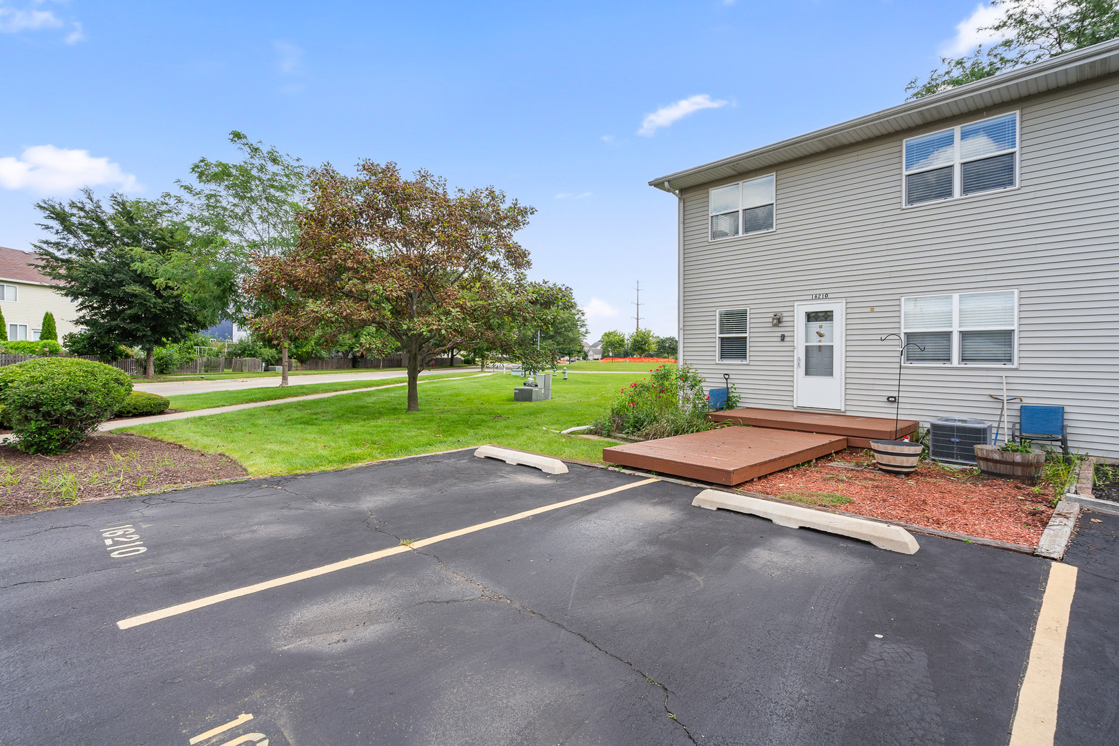 16210 Washington Court, Plainfield, IL 60544
