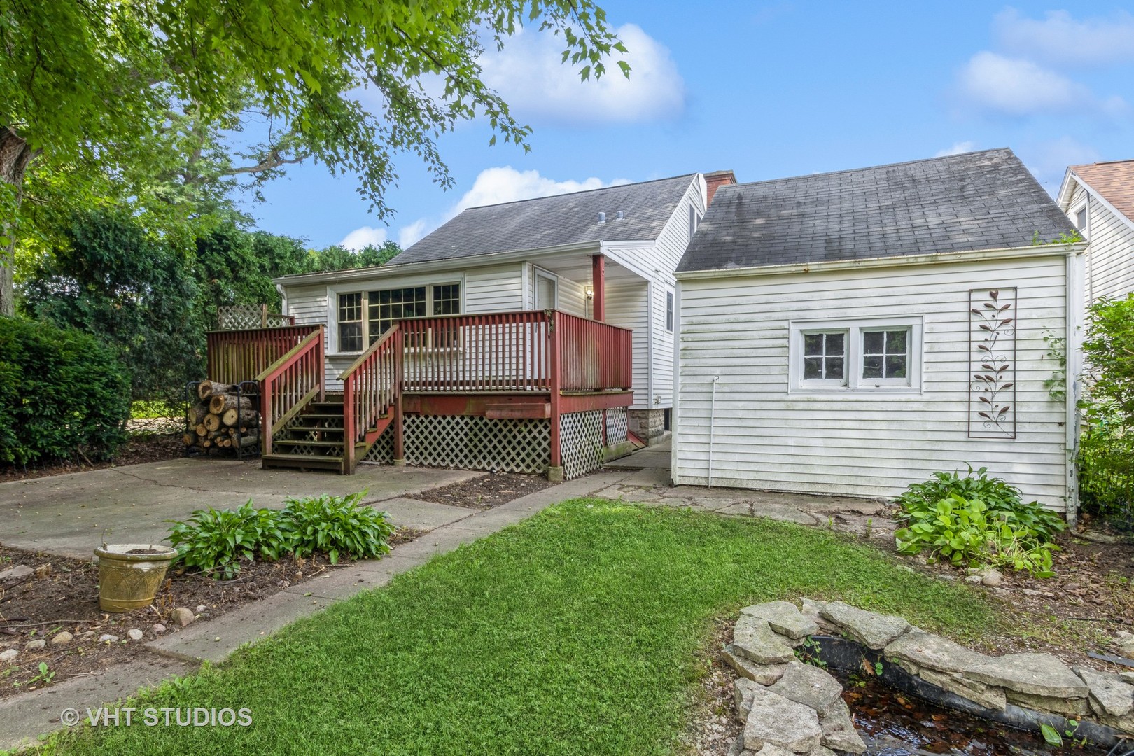 249 N Addison Road, Wood Dale, IL 60191