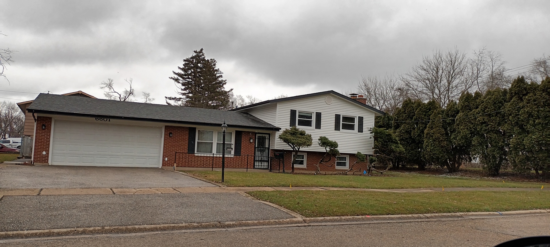 6601 Deerpath Lane, Hanover Park, IL 60133