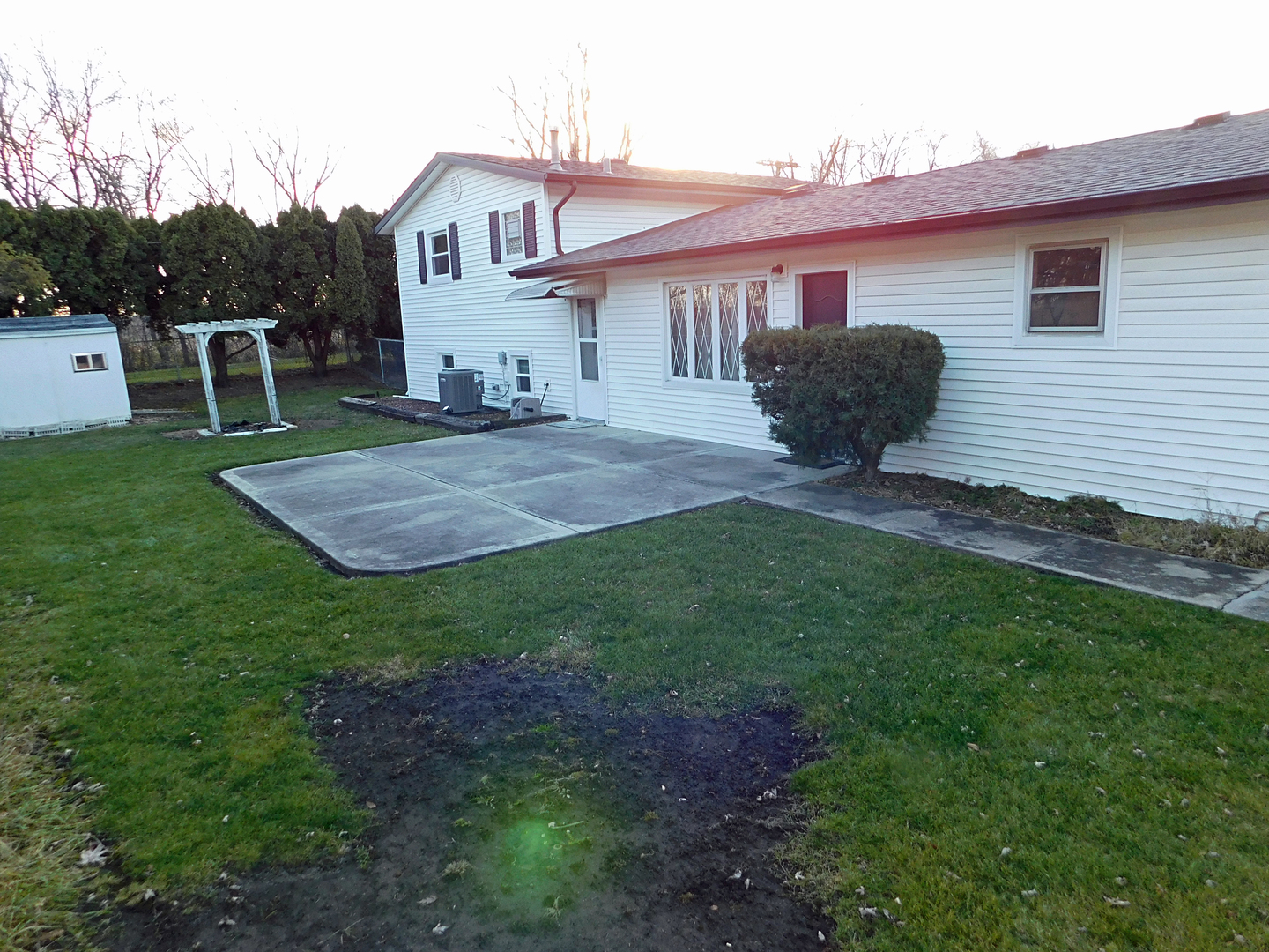 6601 Deerpath Lane, Hanover Park, IL 60133