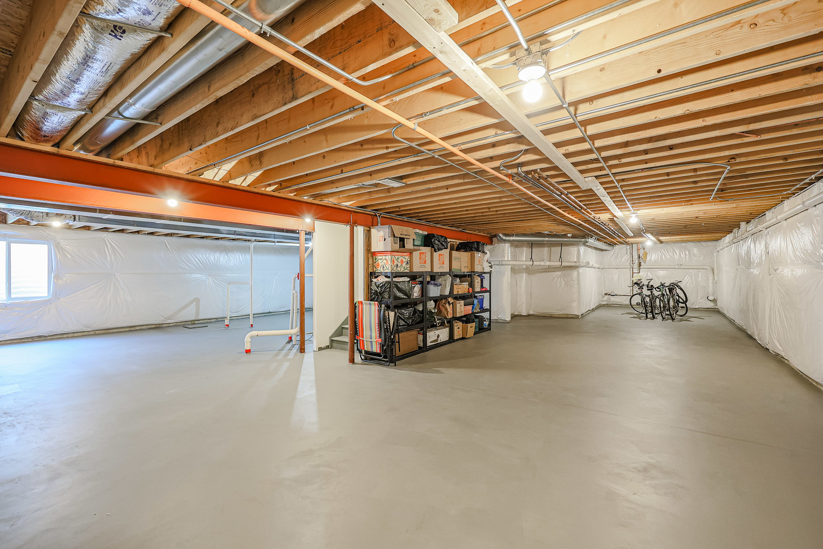 580 N Highlander Way, Addison, IL 60101