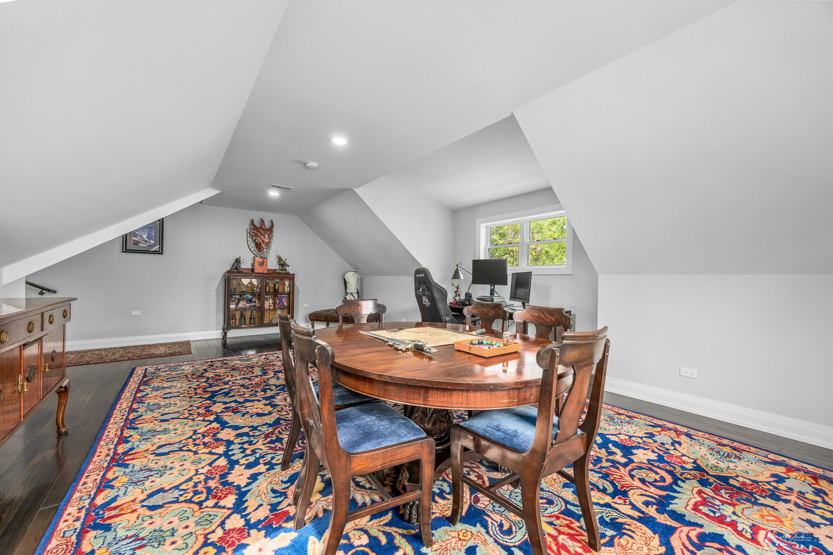 6538 Bentley Avenue, Willowbrook, IL 60527