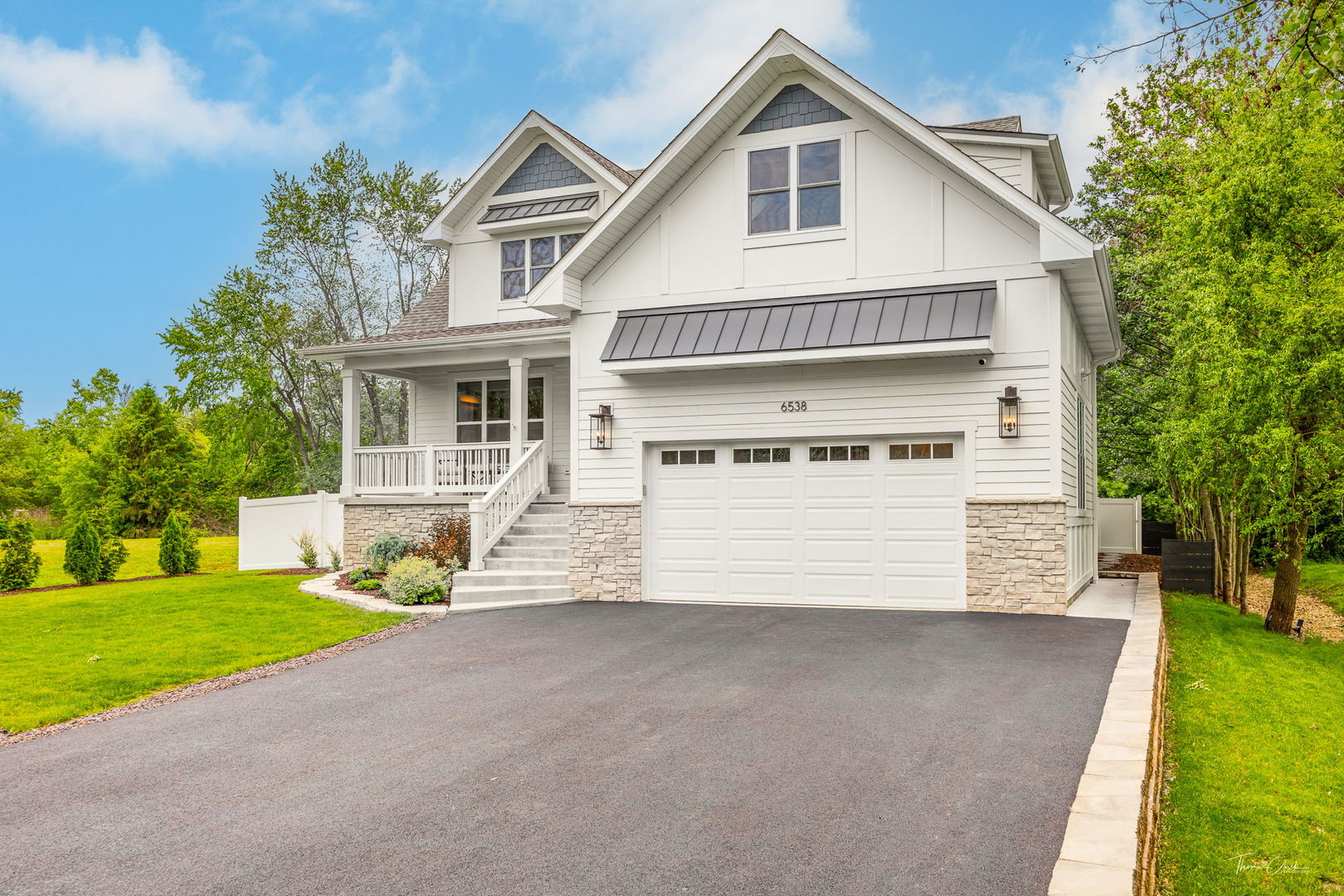 6538 Bentley Avenue, Willowbrook, IL 60527