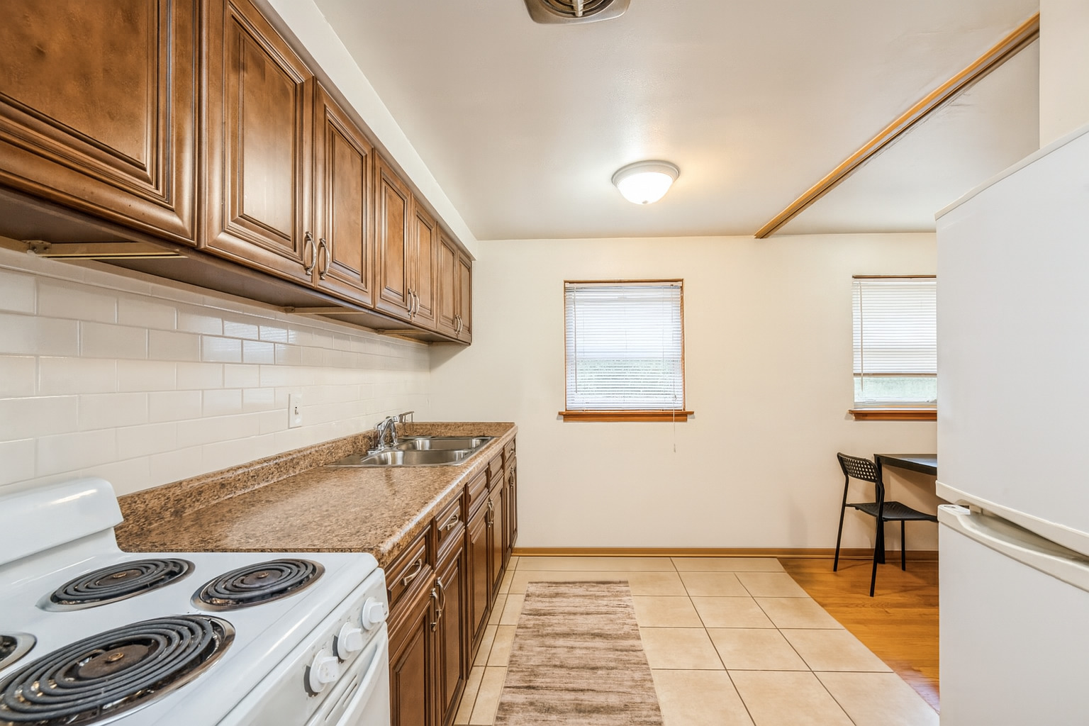 233 S Highland Avenue #LS, Arlington Heights, IL 60005