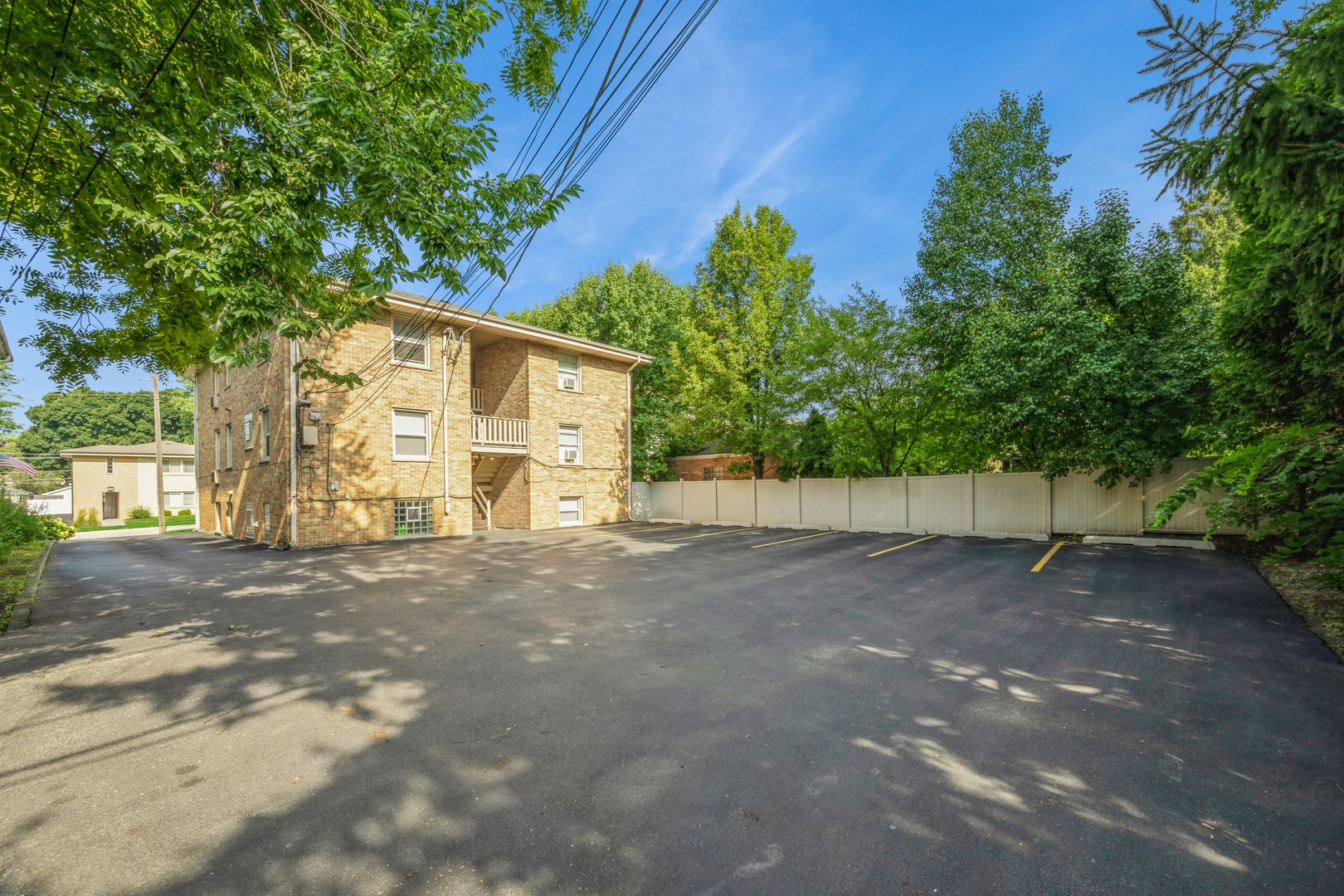 233 S Highland Avenue #LS, Arlington Heights, IL 60005