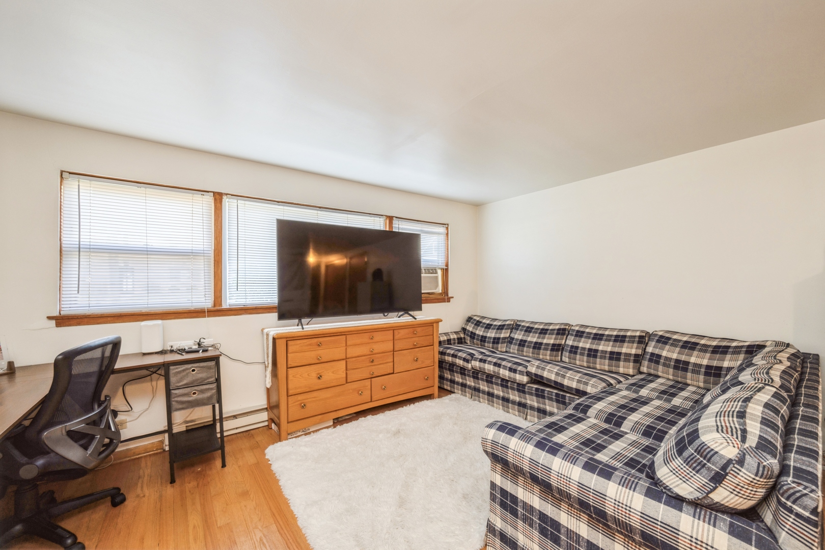 233 S Highland Avenue #LS, Arlington Heights, IL 60005