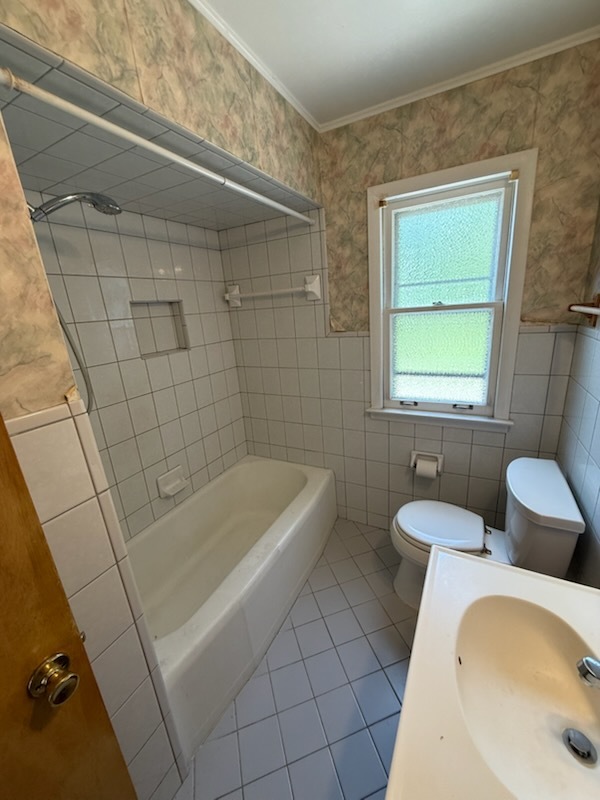 1314 Somerset Avenue, Deerfield, IL 60015