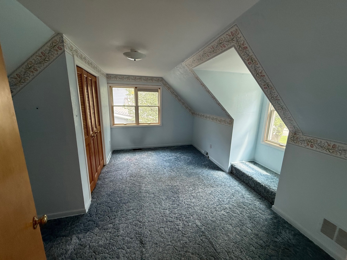 1314 Somerset Avenue, Deerfield, IL 60015