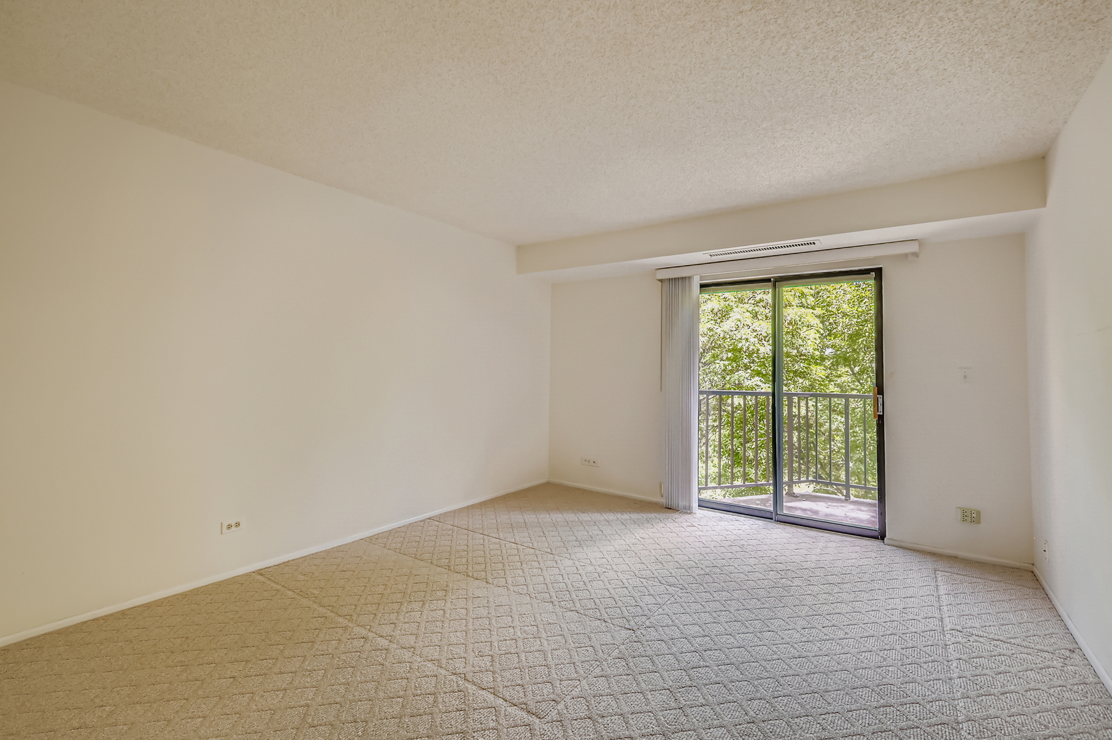 35 S Baybrook Drive #609, Palatine, IL 60074