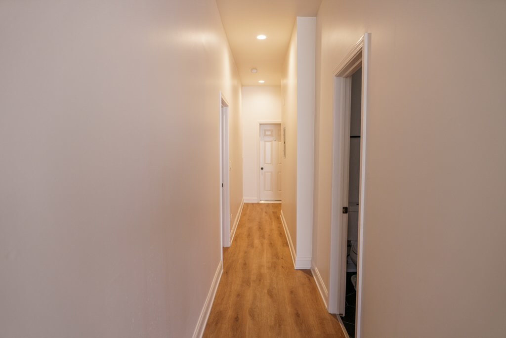 6613 S Vernon Avenue, Chicago, IL 60637