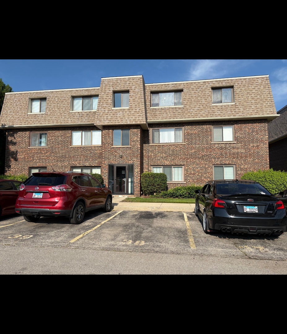 1434 Carol Court #3A, Palatine, IL 60074