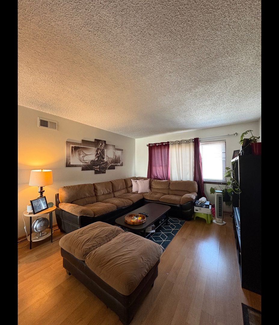 1434 Carol Court #3A, Palatine, IL 60074