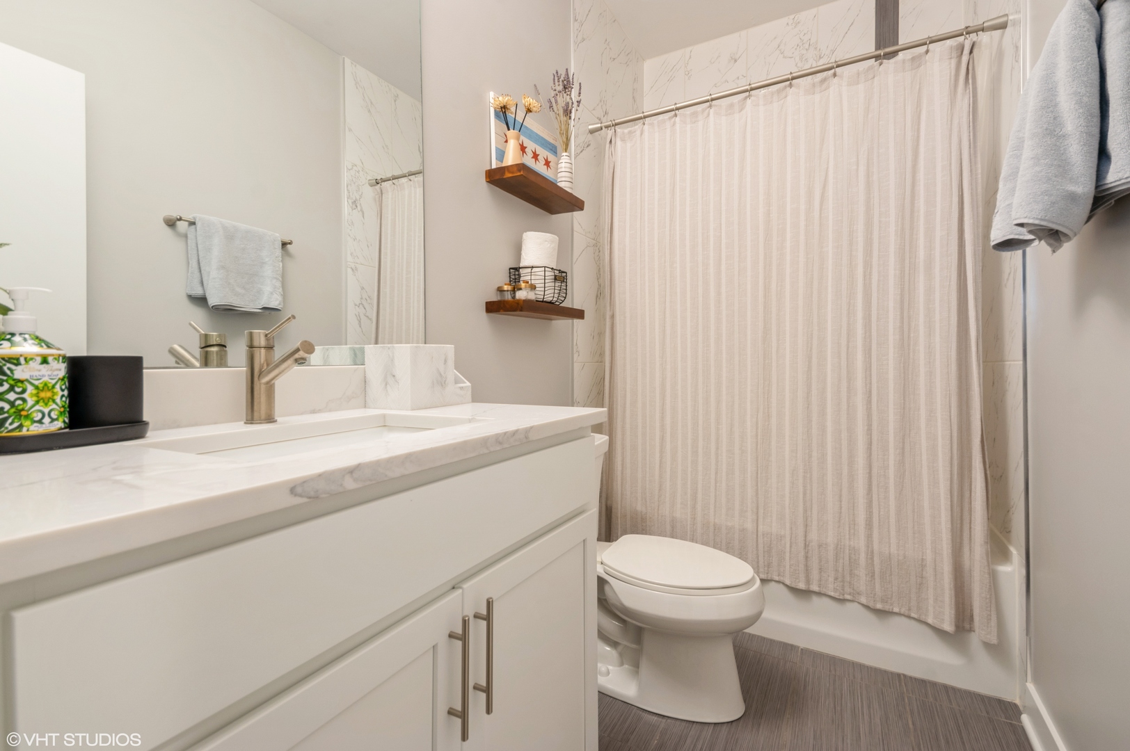 4845 N Keystone Avenue #1S, Chicago, IL 60630