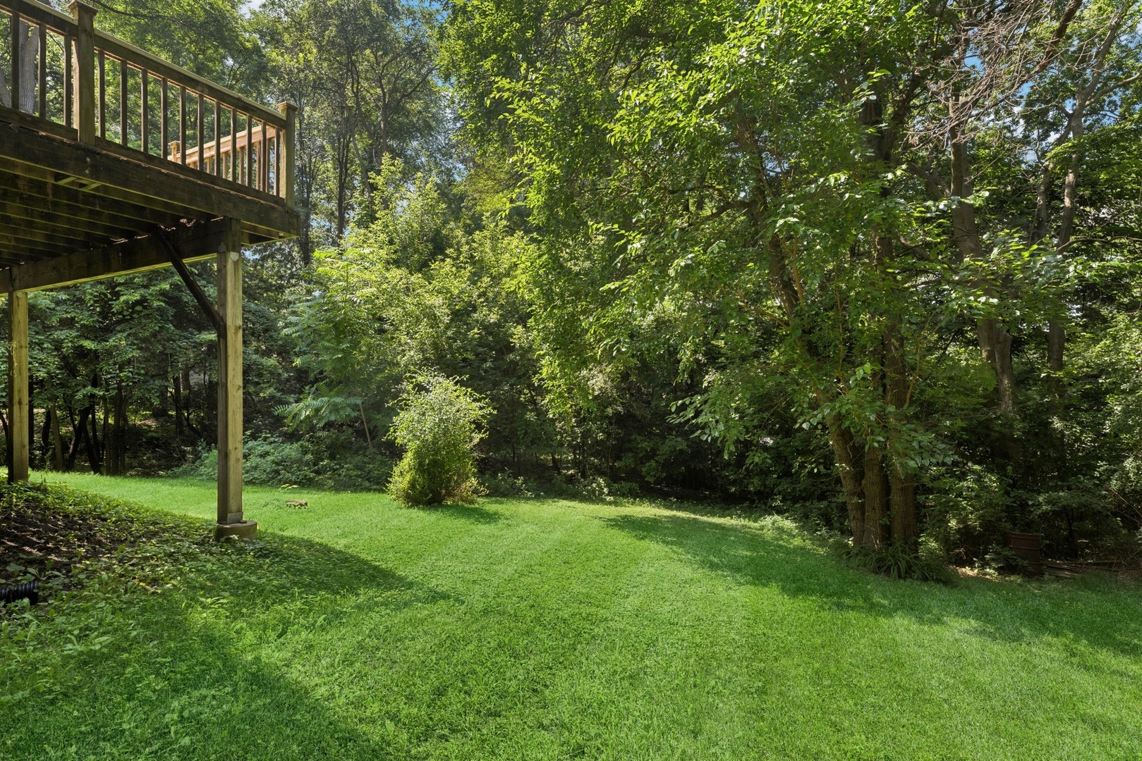 140 Forest Avenue, Fox Lake, IL 60020