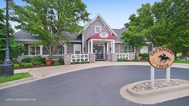 388 Chesapeake Lane, Oswego, IL 60543