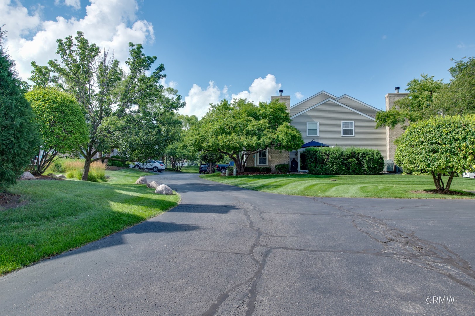 3190 Anton Drive #0, Aurora, IL 60504