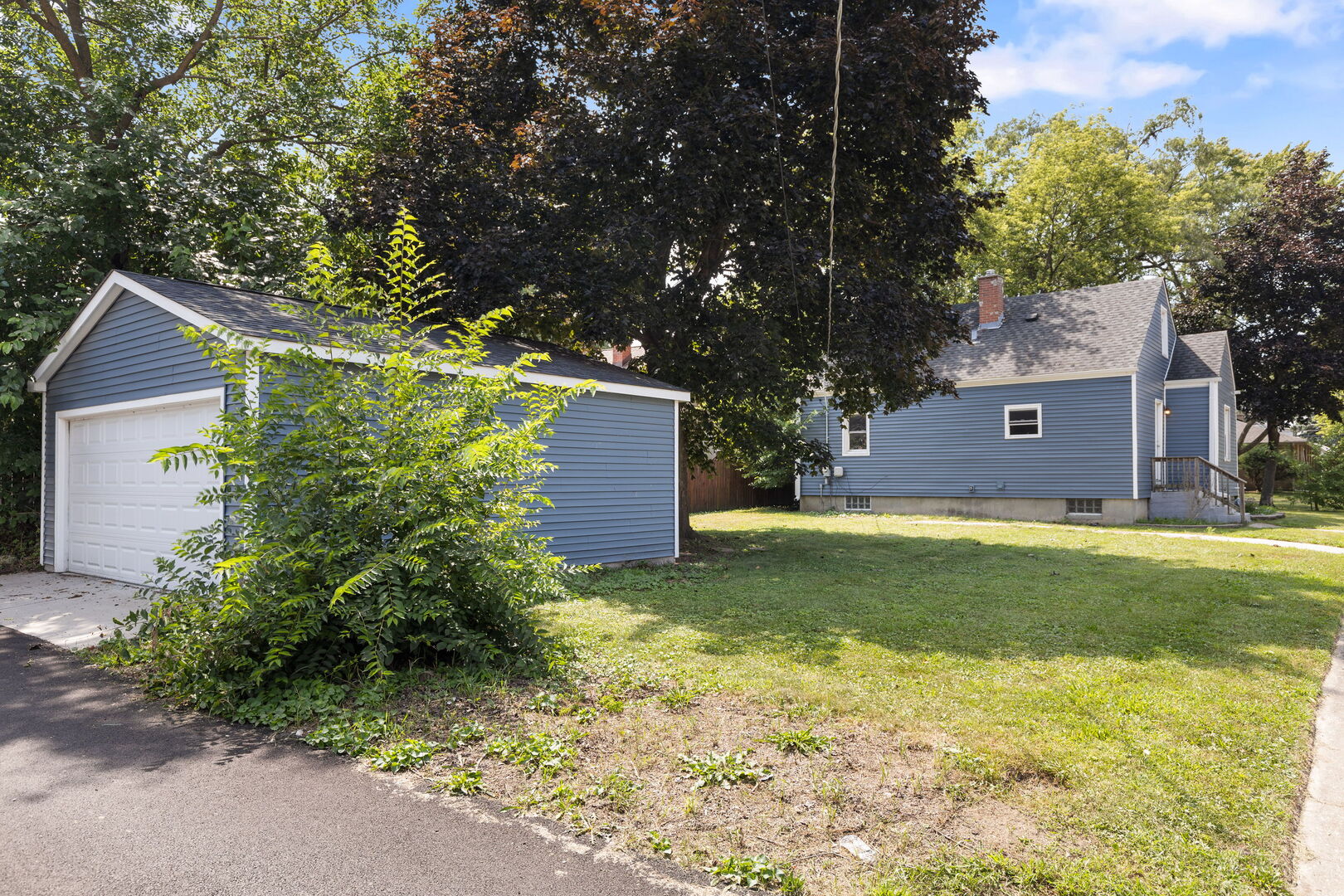 1801 Grove Avenue, North Chicago, IL 60064