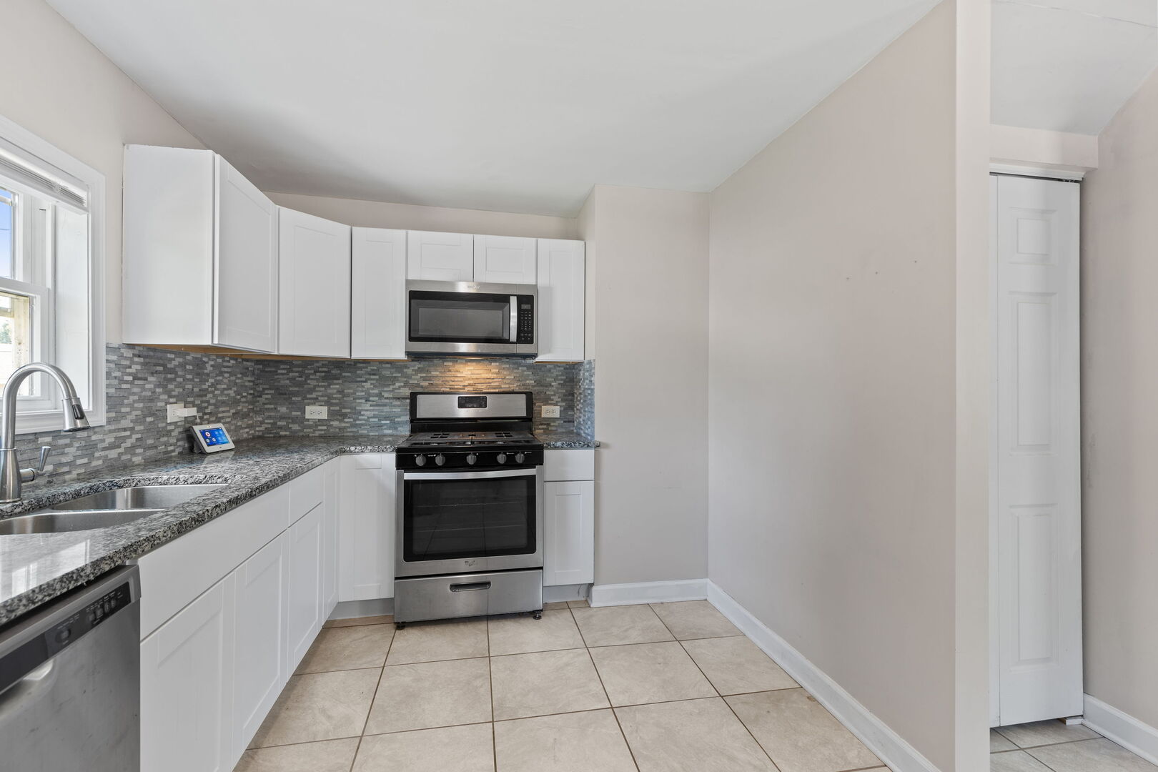 1801 Grove Avenue, North Chicago, IL 60064