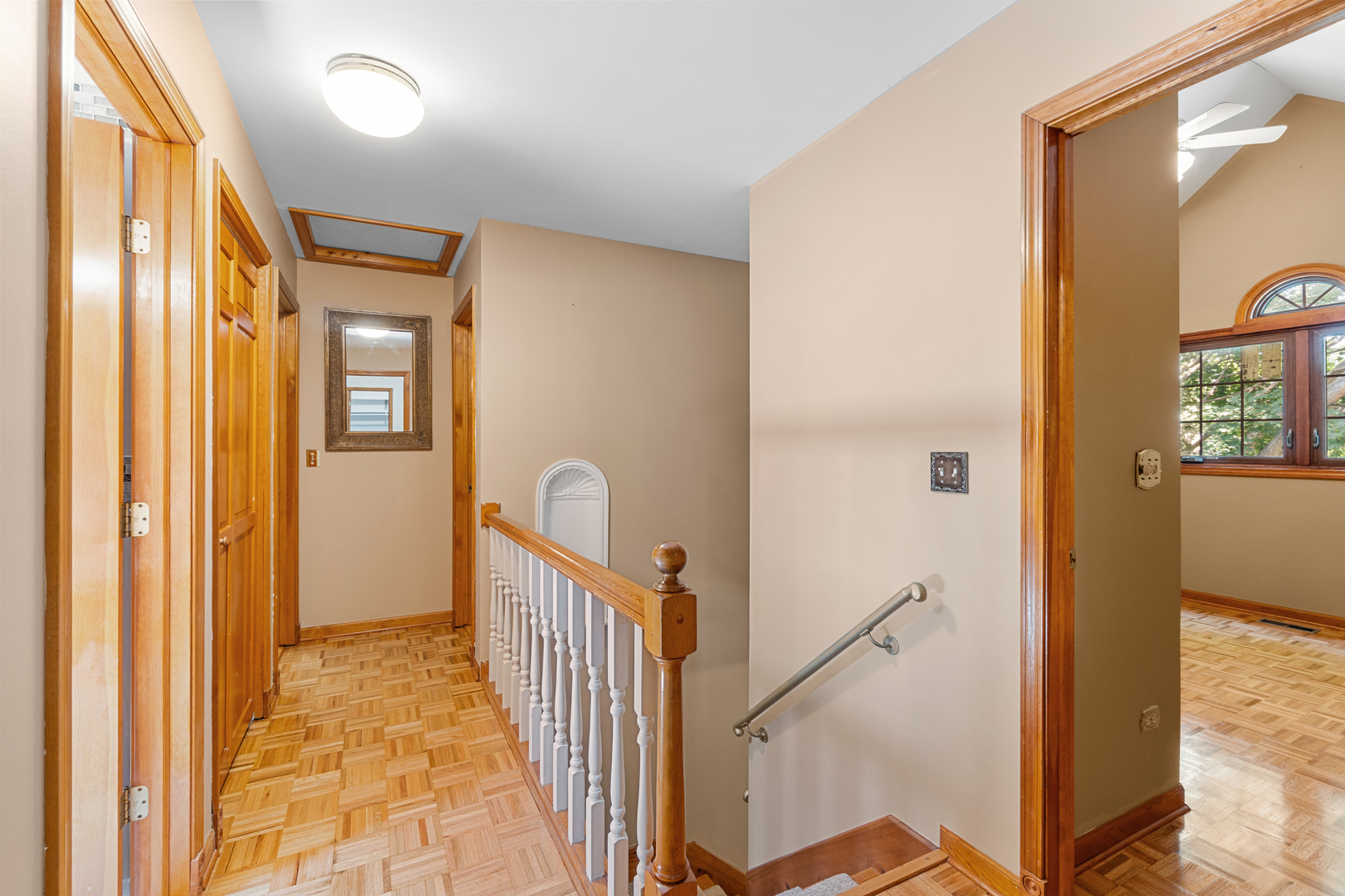 130 Hill Court, West Chicago, IL 60185