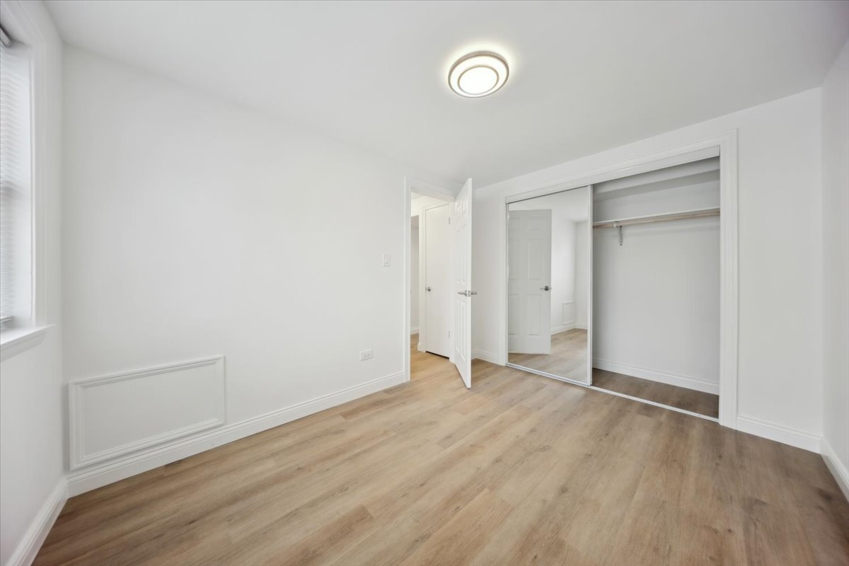 6357 W ADDISON Street #GSE, Chicago, IL 60634