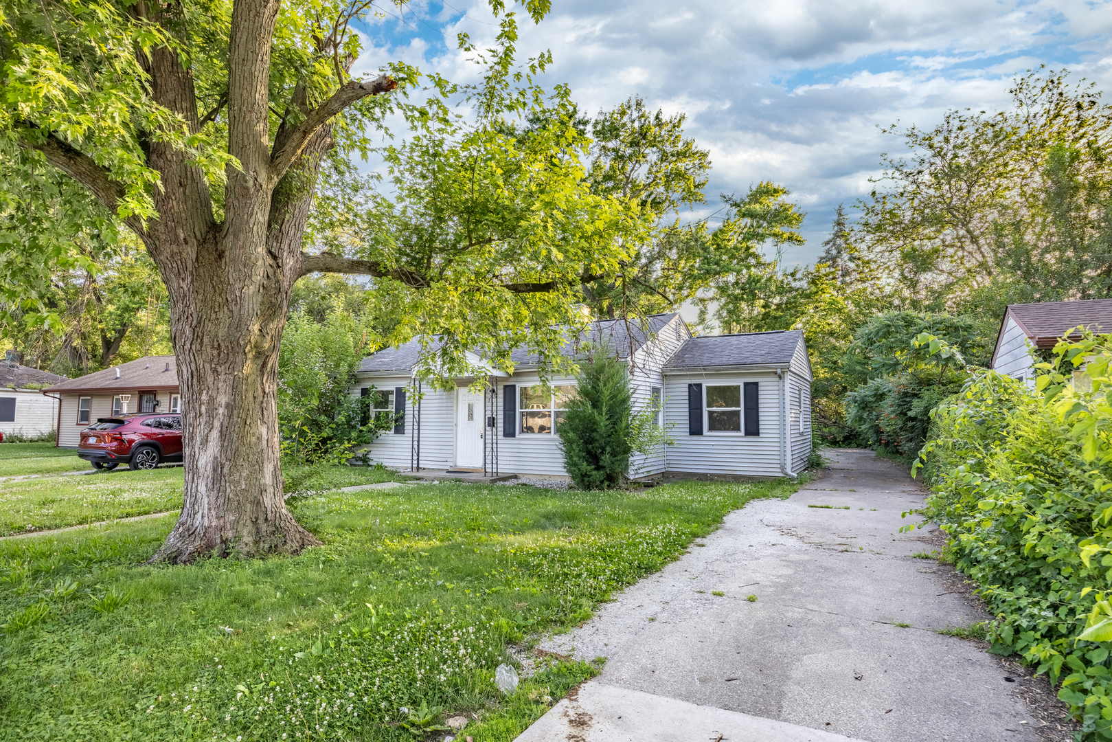 777 Francine Drive, Kankakee, IL 60901
