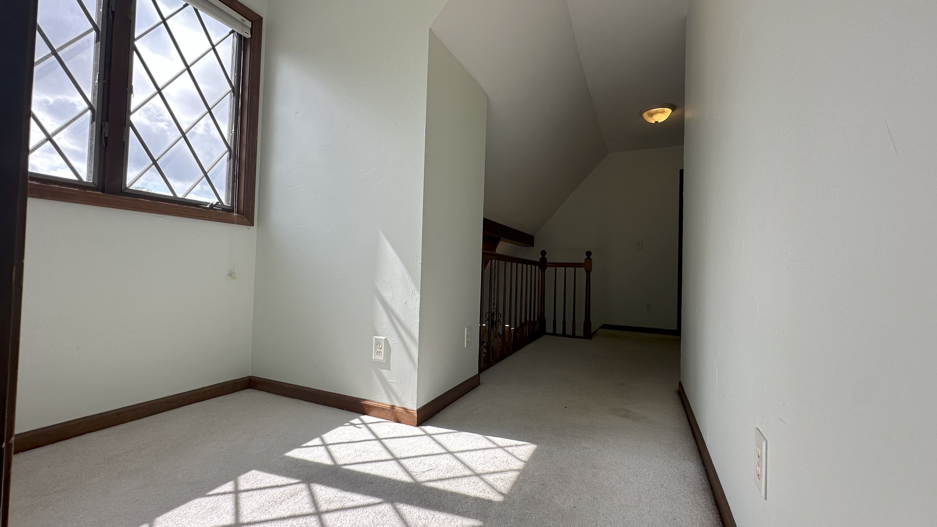 40 Ashlawn Avenue, Oswego, IL 60543