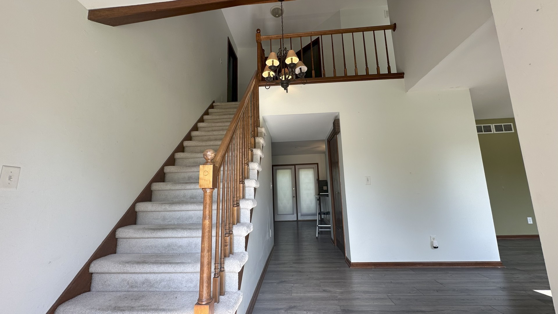 40 Ashlawn Avenue, Oswego, IL 60543