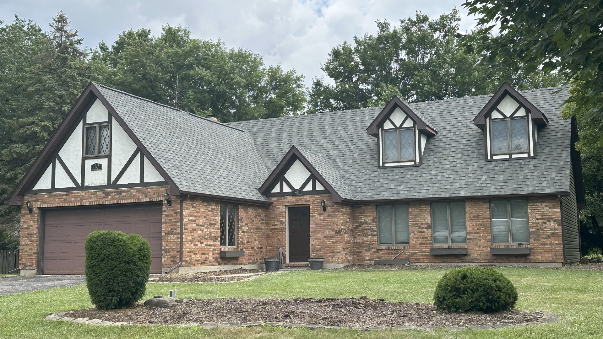 40 Ashlawn Avenue, Oswego, IL 60543