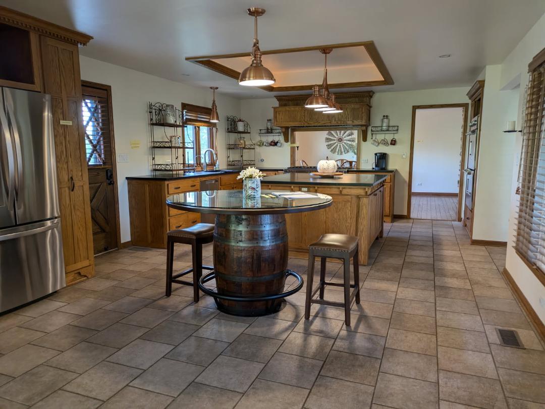 3N080 Morningside Avenue, West Chicago, IL 60185