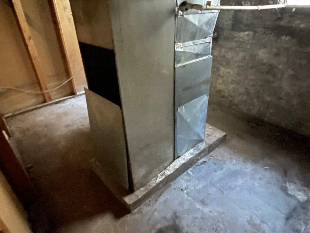 7043 S Yale Avenue, Chicago, IL 60621