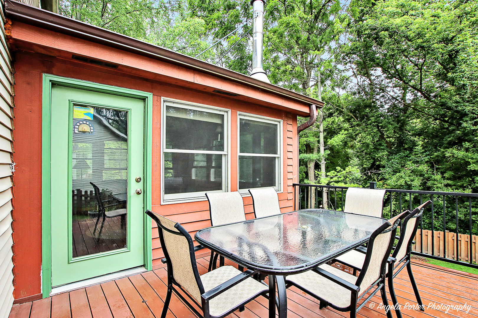 900 Summer Hill Court, Antioch, IL 60002
