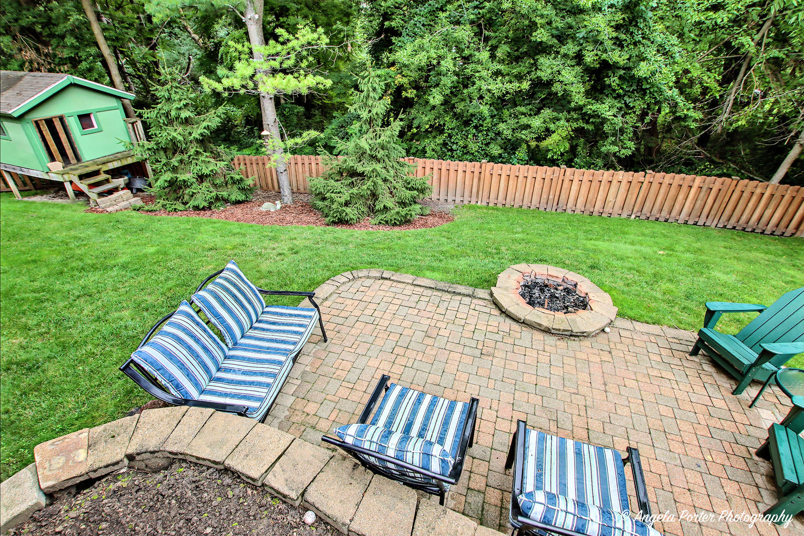 900 Summer Hill Court, Antioch, IL 60002