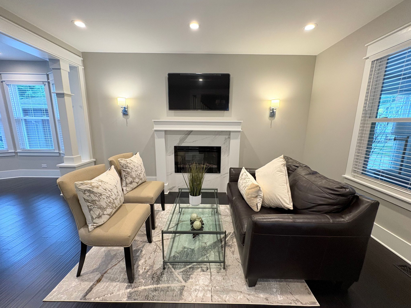 1107 Palmer Place, Waukegan, IL 60085