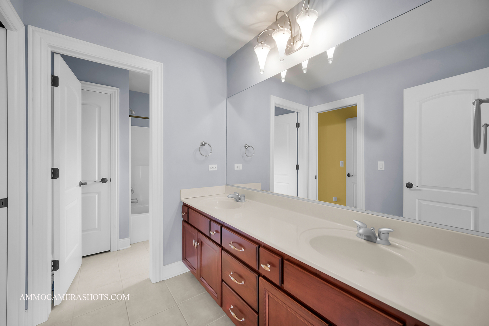 3707 Junebreeze Lane, Naperville, IL 60564