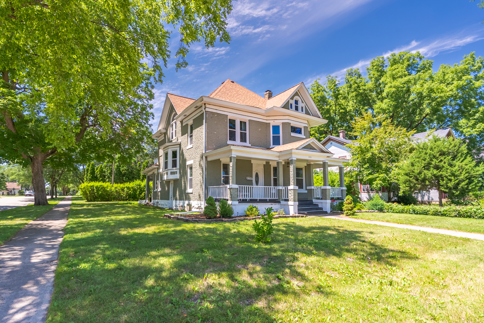 604 N 7th Street, Rochelle, IL 61068