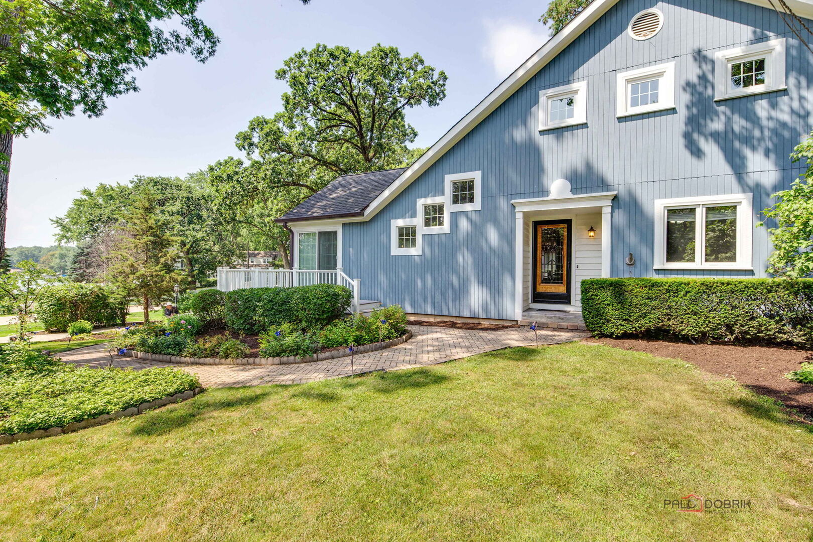 24270 N Forest Drive, Lake Zurich, IL 60047