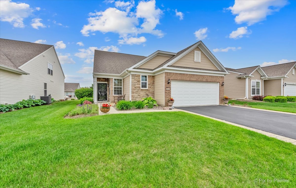 3161 Marshall Lane, Mundelein, IL 60060