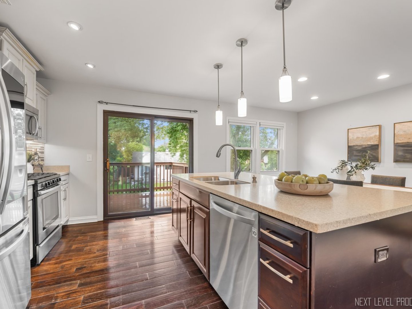 259 Cunningham Lane, Bloomingdale, IL 60108