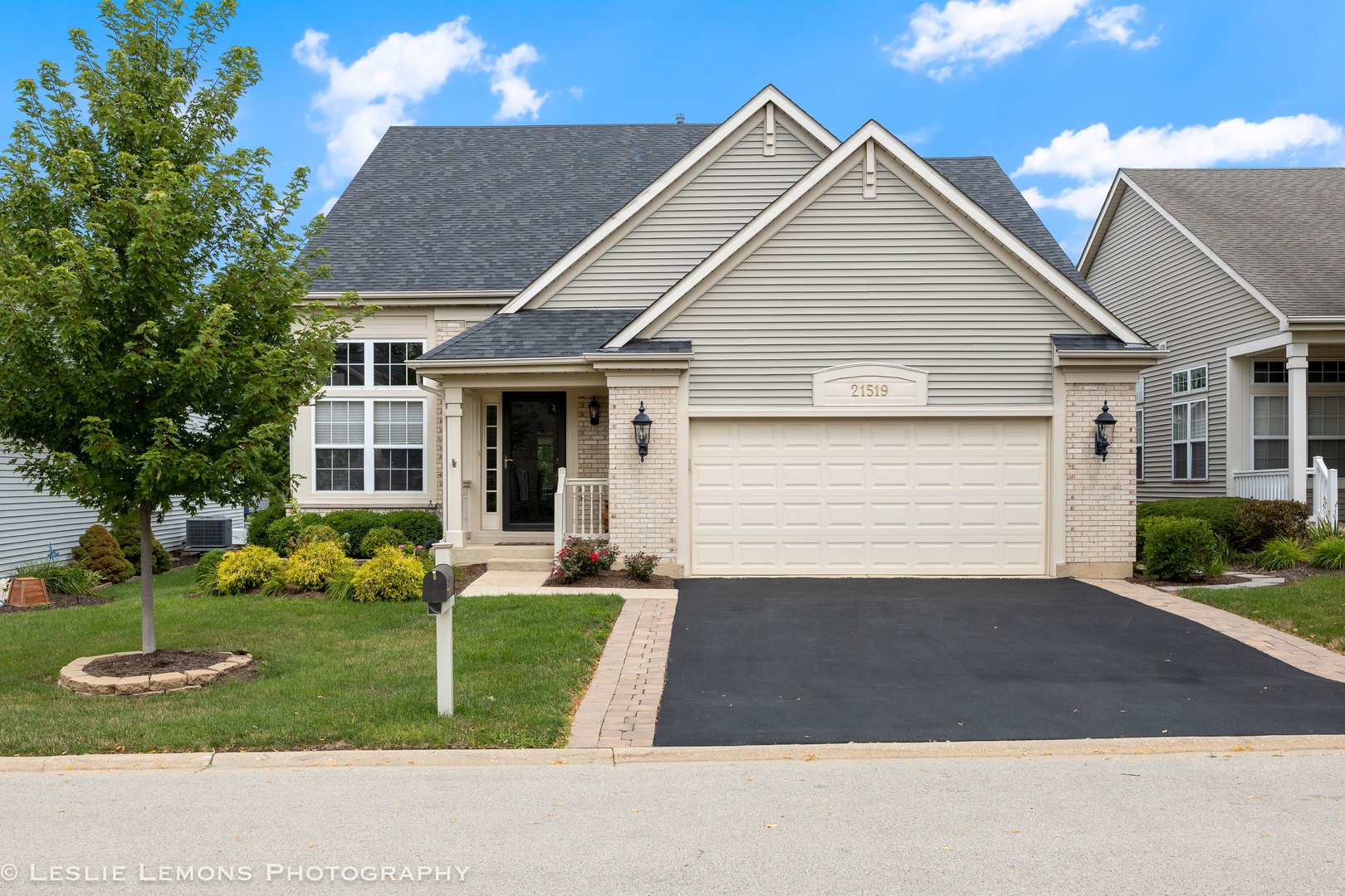 21519 W Chestnut Lane, Plainfield, IL 60544