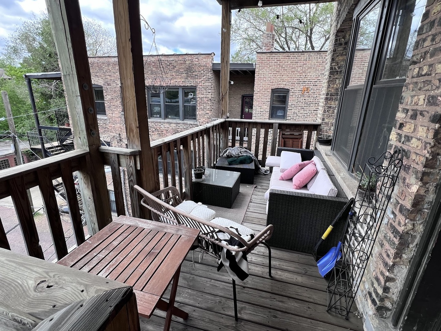 2113 W North Avenue #2, Chicago, IL 60647