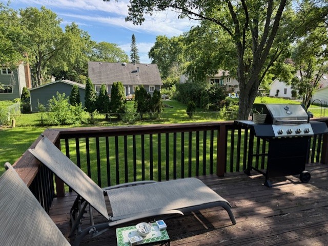 1302 Oxford Lane, Wheaton, IL 60189