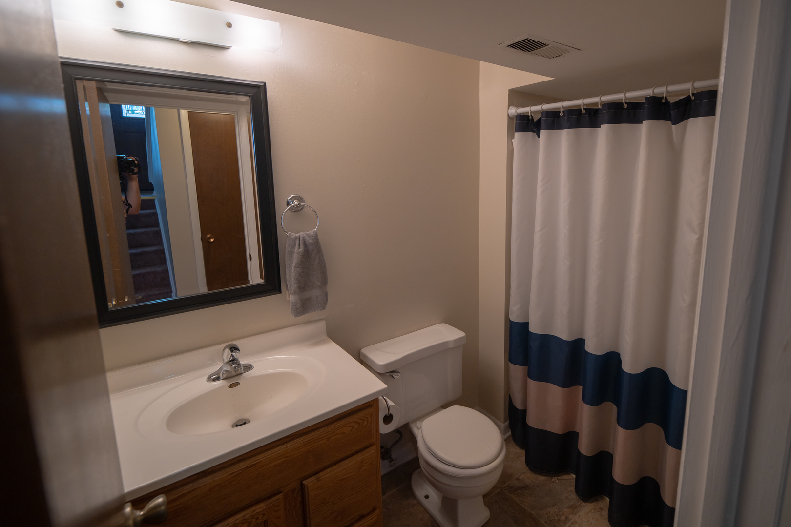 1302 Oxford Lane, Wheaton, IL 60189
