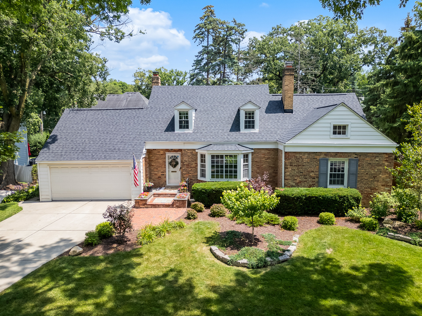 3937 Ellington Avenue, Western Springs, IL 60558