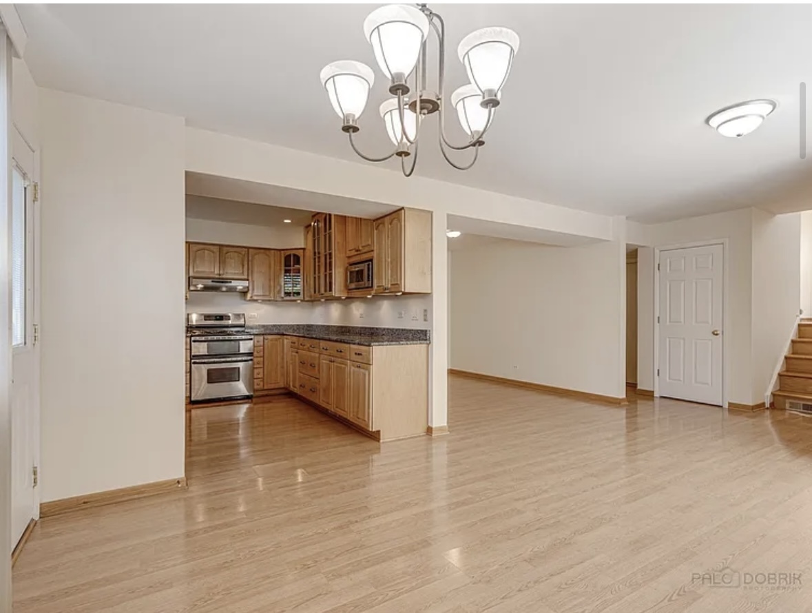 317 E VALLEY Lane, Arlington Heights, IL 60004