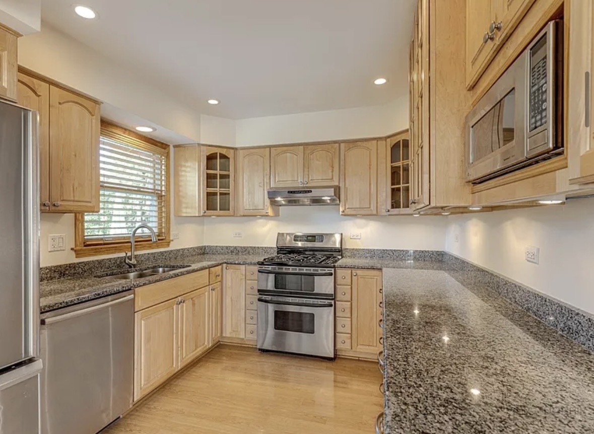 317 E VALLEY Lane, Arlington Heights, IL 60004