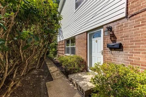 315 E VALLEY Lane, Arlington Heights, IL 60004